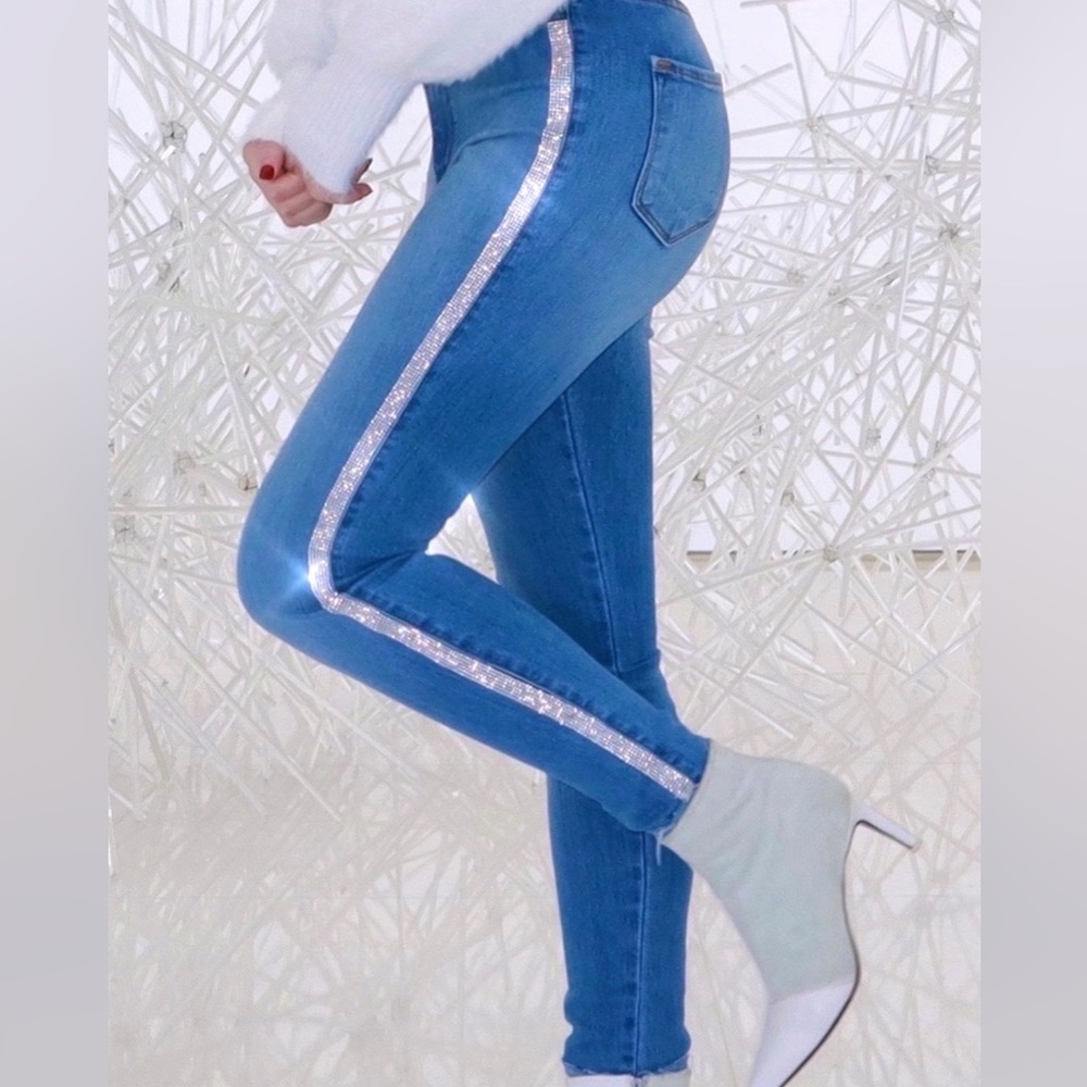 Vibrant Rhinestone Lined High Waisted Skinny Jeans